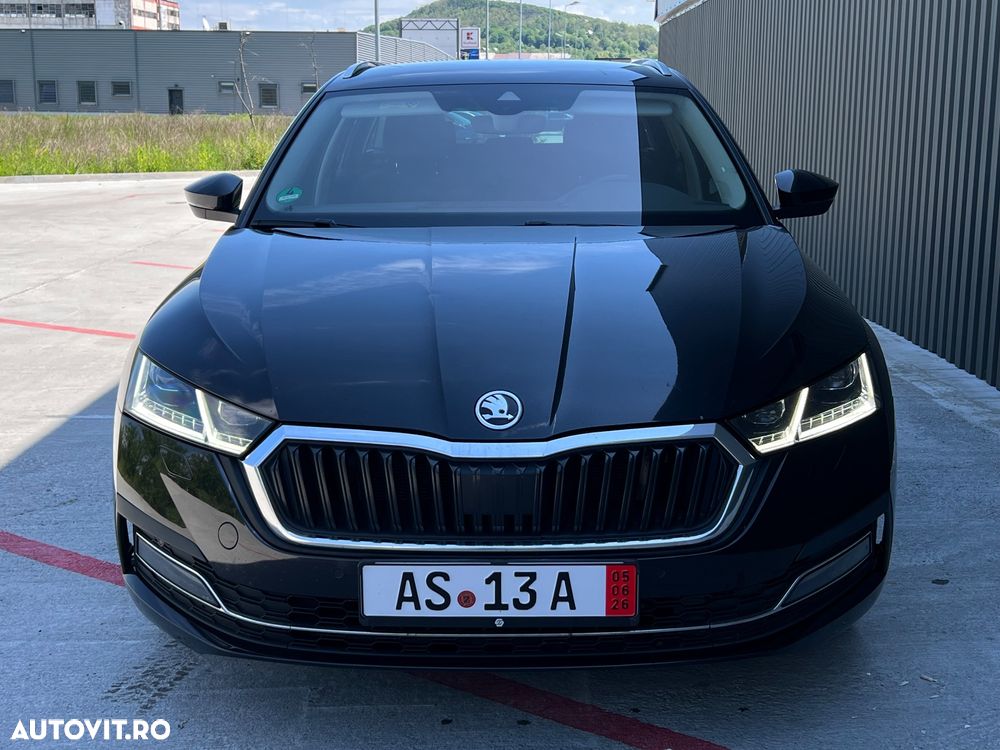 Skoda Octavia 2.0 TDI STYLE DSG - 1