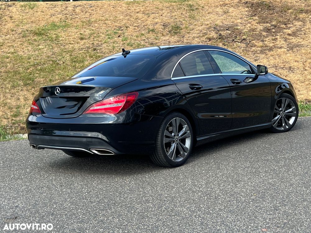Mercedes-Benz CLA 180 7G-DCT Urban - 6