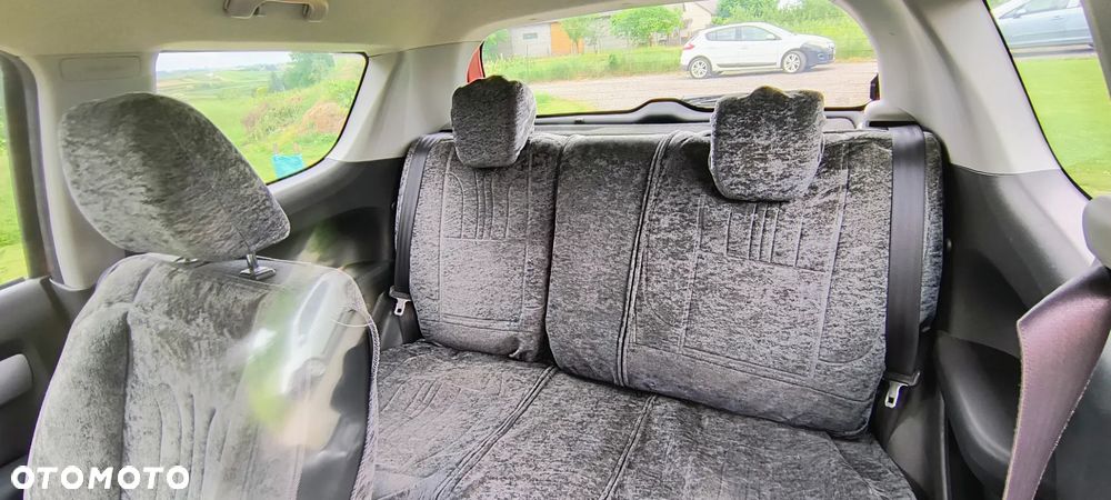 Suzuki Swift 1.3 Sakura - 10