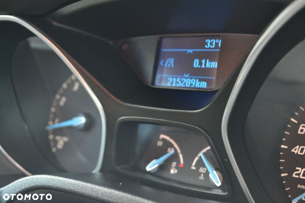 Ford Focus 1.6 Edition - 16