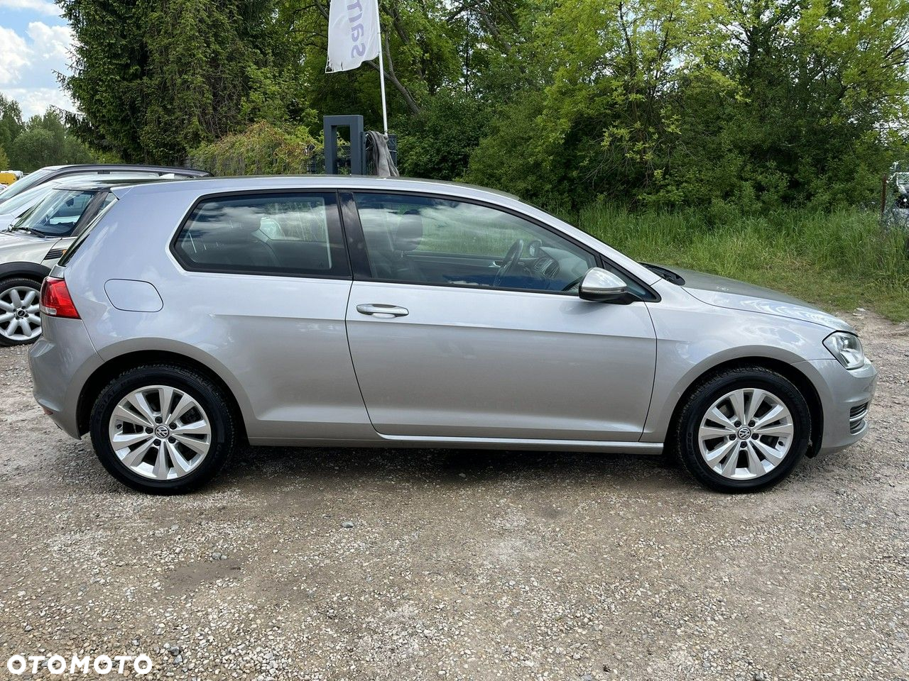 Volkswagen Golf - 8