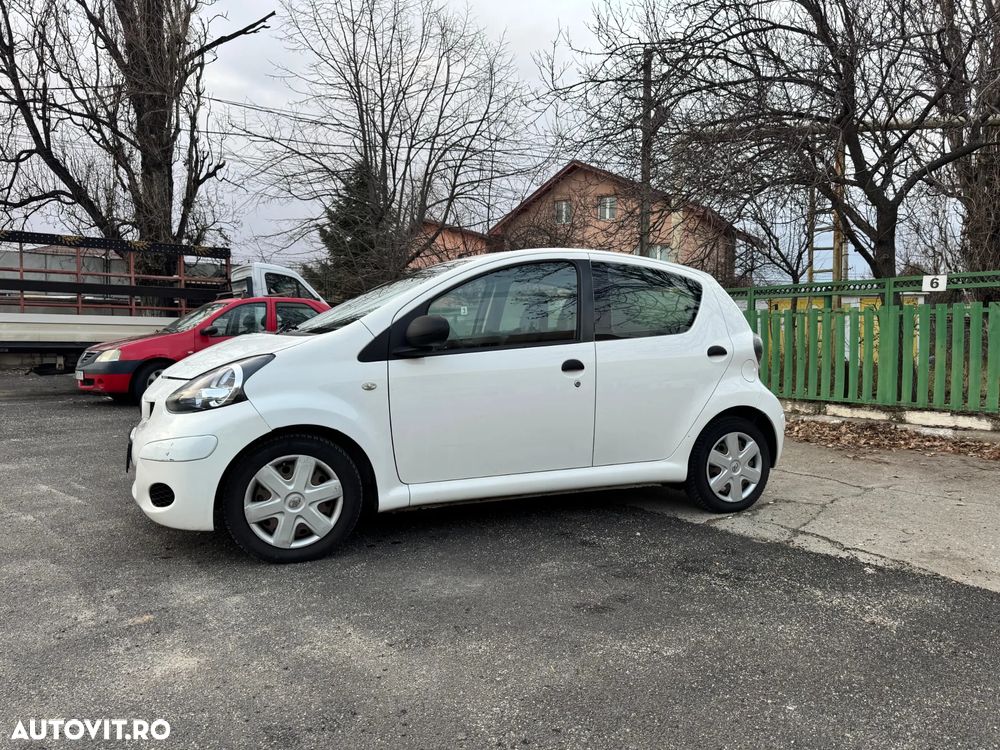 Toyota Aygo 1.0 Terra - 3