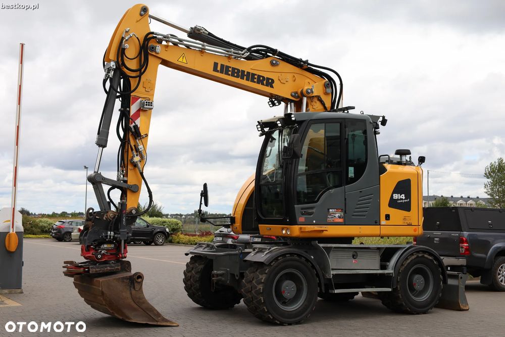 Liebherr A914 Compact Litronic - 13