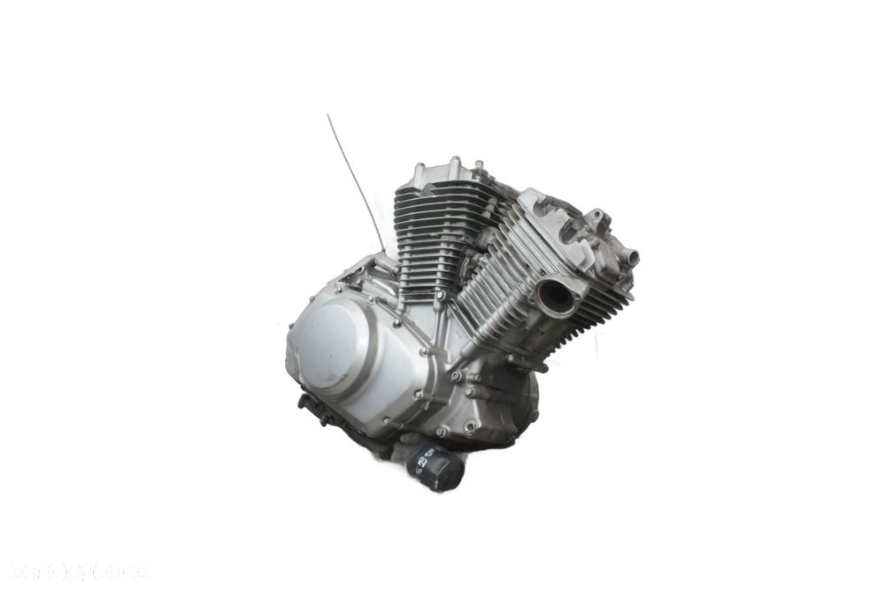SILNIK Suzuki VX 800 - 2