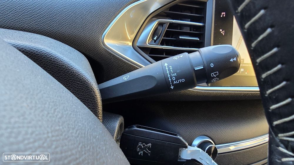 Peugeot 308 1.5 BlueHDi Style - 17