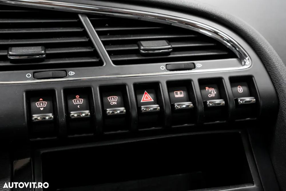 Peugeot 3008 BlueHDi 120 EAT6 Stop & Start Allure - 34