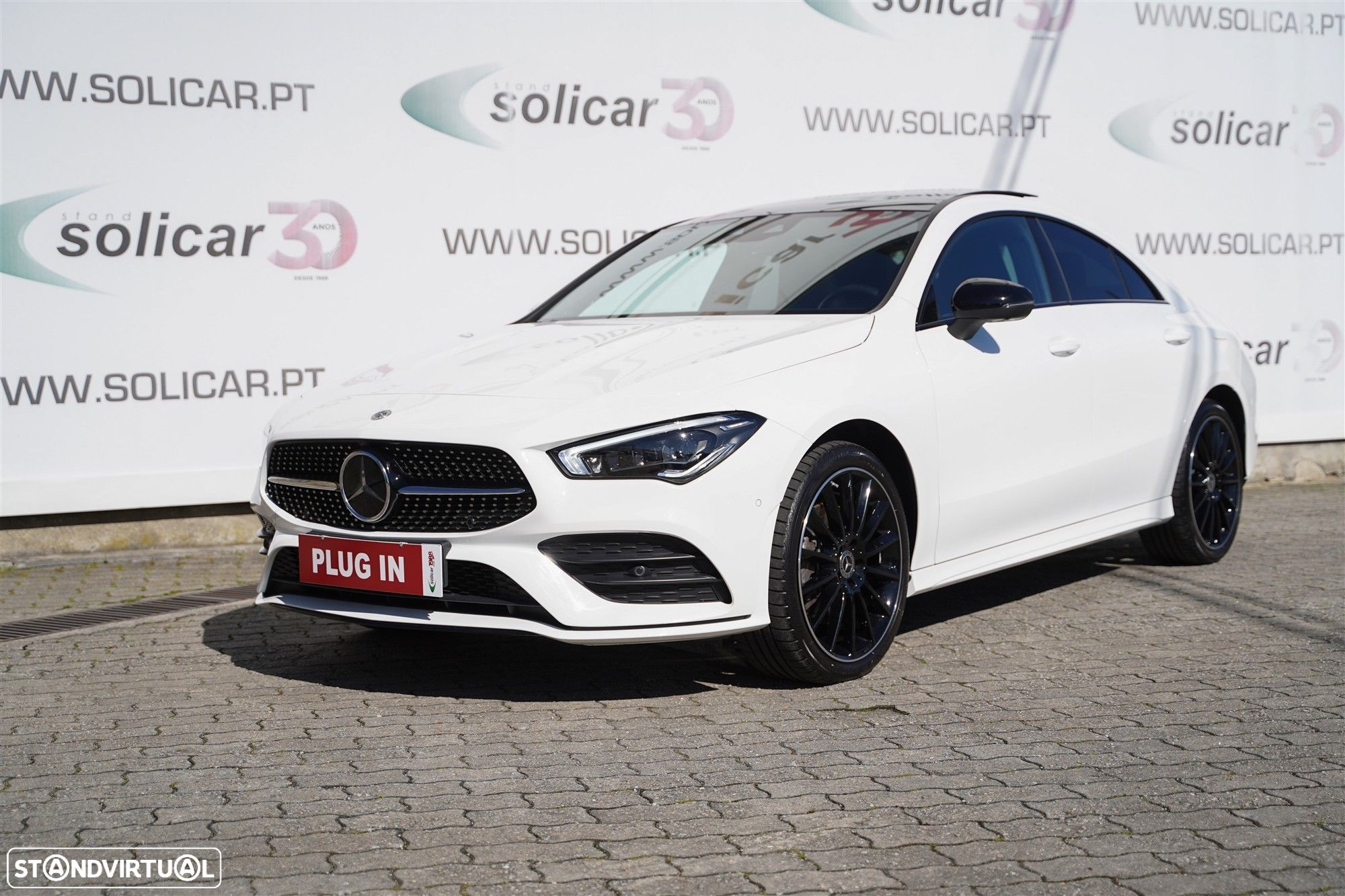 Mercedes-Benz CLA 250 e AMG Line - 1