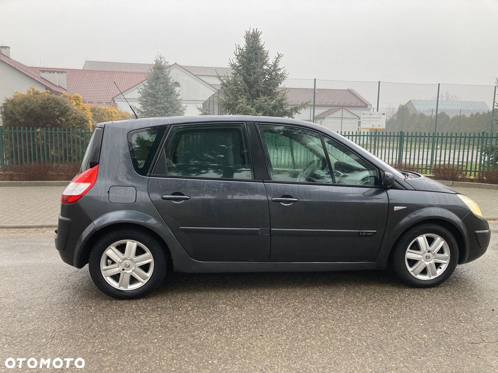 Renault Scenic 1.6 Pack Authentique - 13