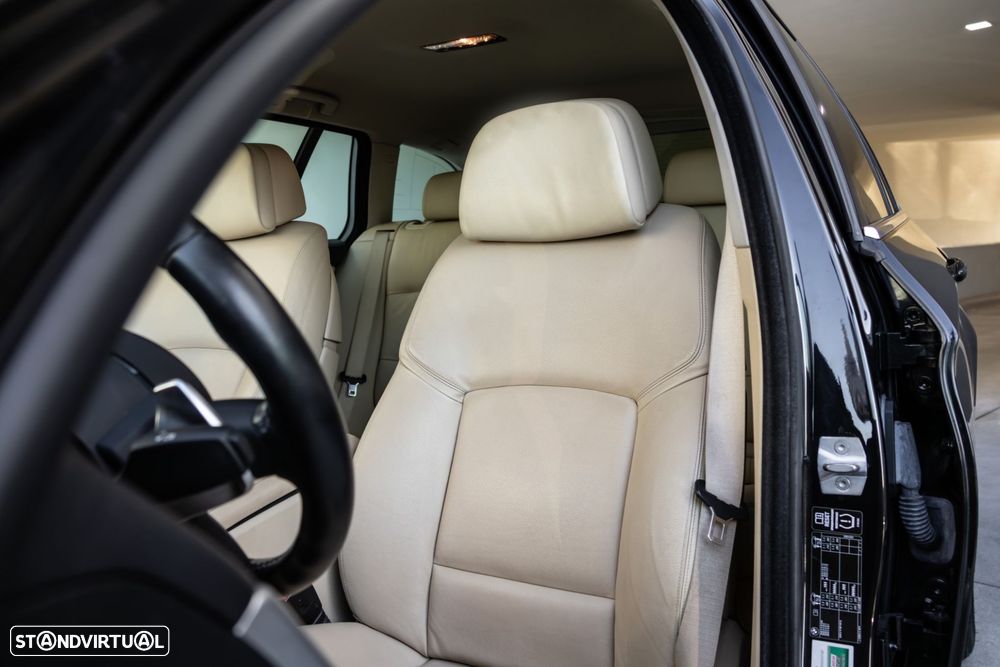 BMW 525 d Line Luxury Auto - 32