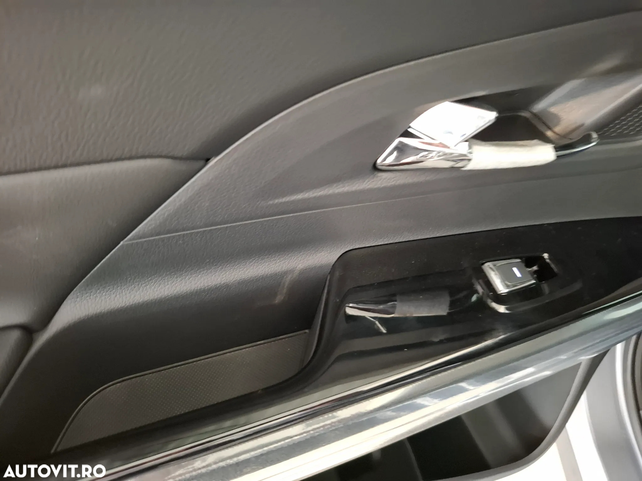 SsangYong Korando 1.5 GDI Turbo AT Premium - 38