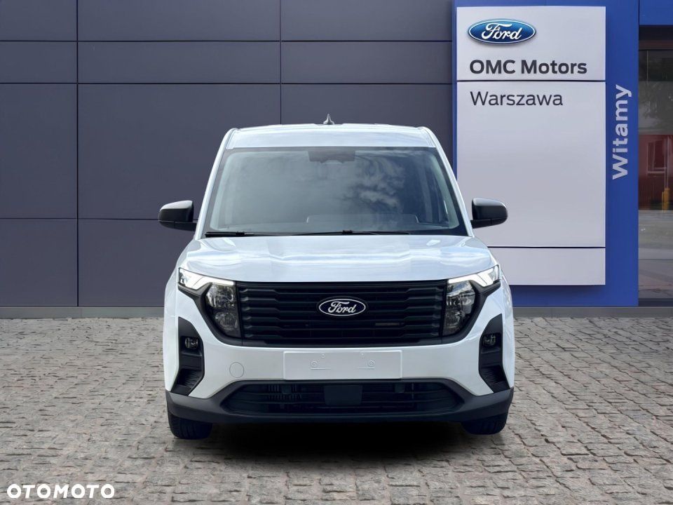 Ford Transit Courier - 8