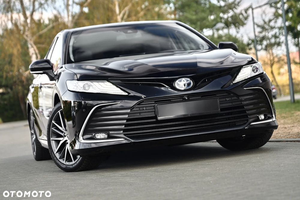 Toyota Camry 2.5 Hybrid Executive CVT - 1