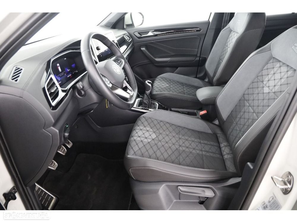 VW T-Roc 1.0 TSI Urban - 14