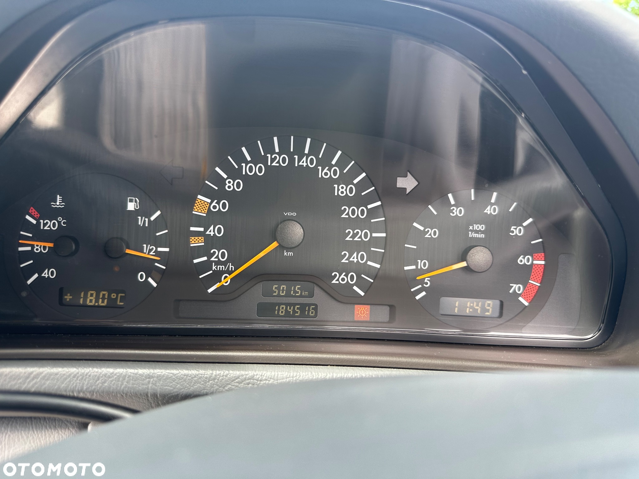 Mercedes-Benz CLK - 10