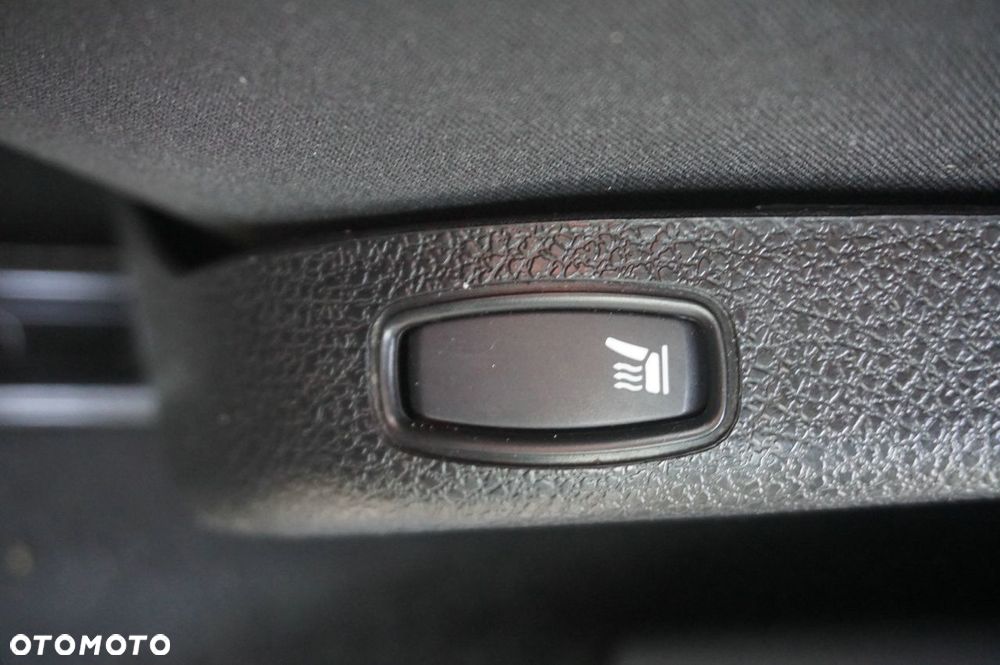 Dacia Dokker 1.6 SCe Stepway - 11