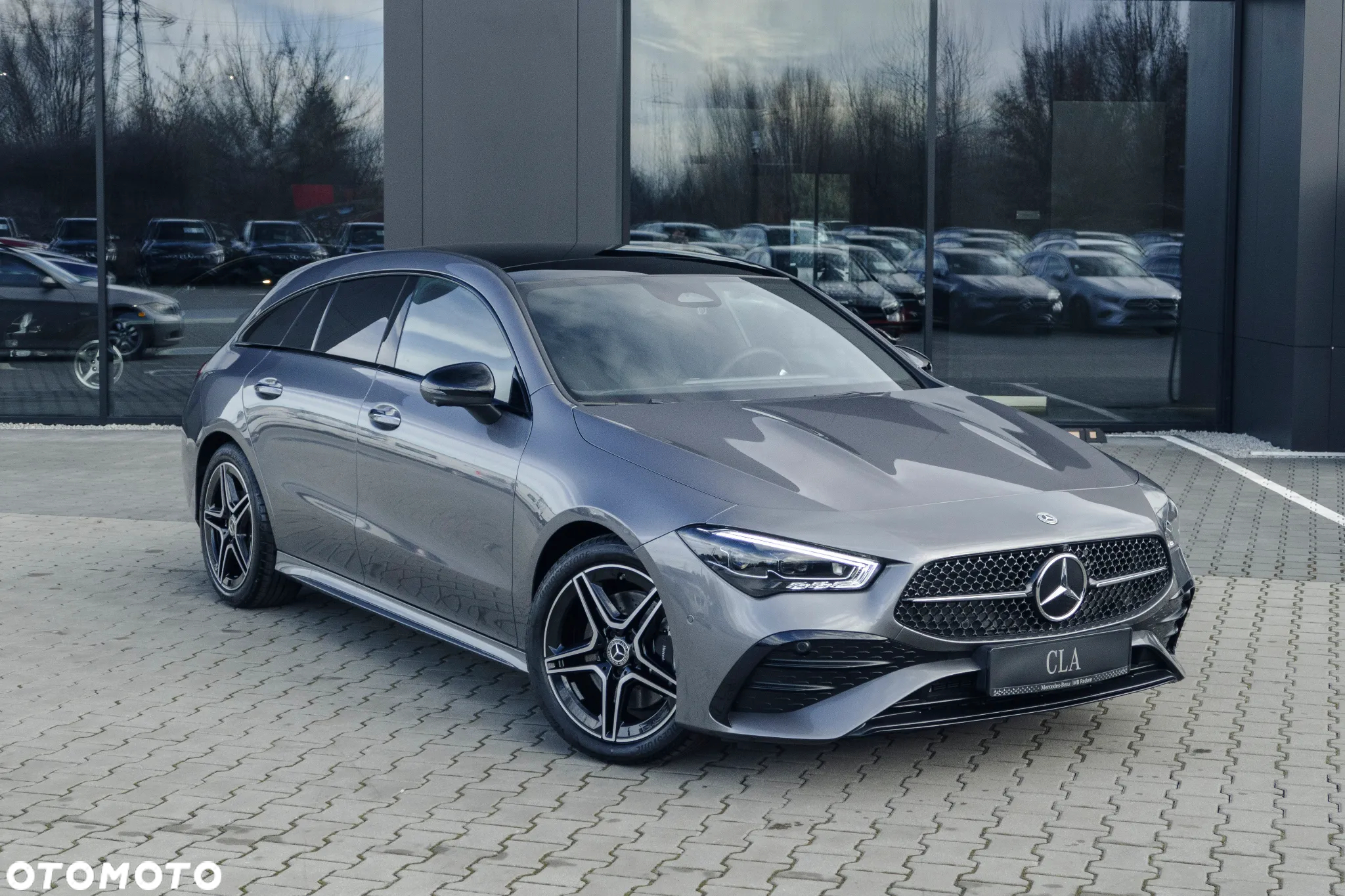 Mercedes-Benz CLA 200 AMG Line 7G-DCT - 3