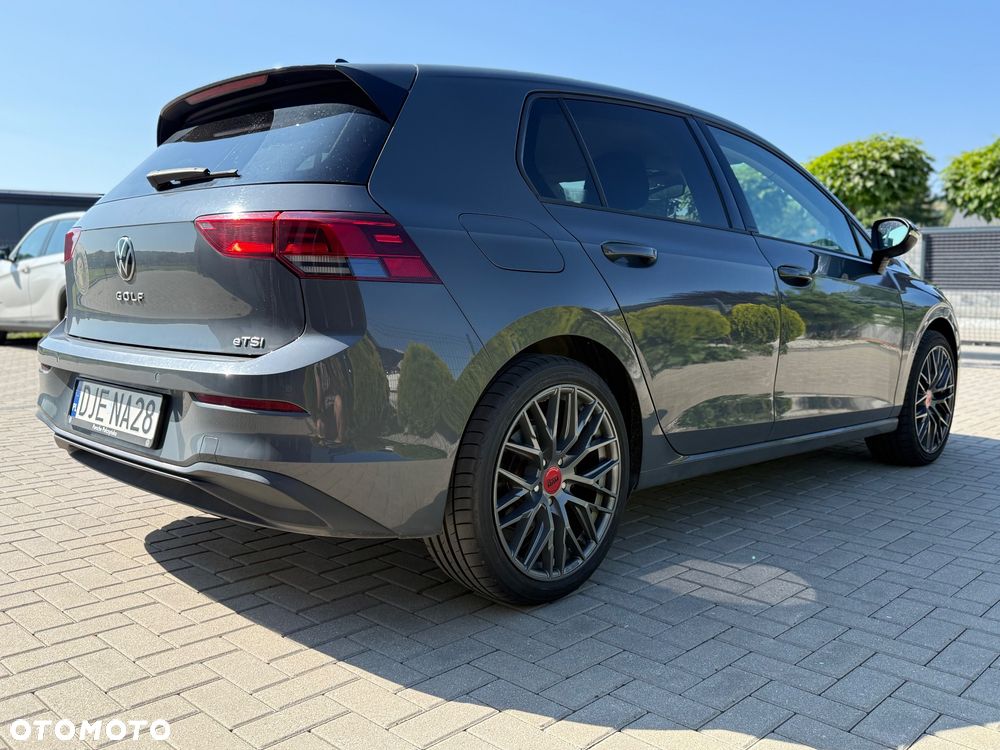Volkswagen Golf 1.5 eTSI EVO Style DSG - 2