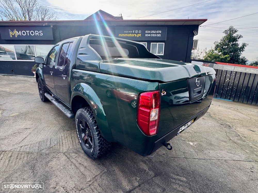 Nissan Navara 2.5 dCi CD LE Premium - 30