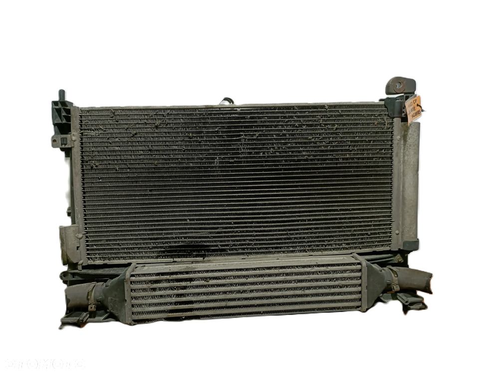 FIAT GRANDE PUNTO 05-12 1,3 CDTI KOMPLET CHŁODNIC + WENTYLATOR DENSO 51936040 EU *