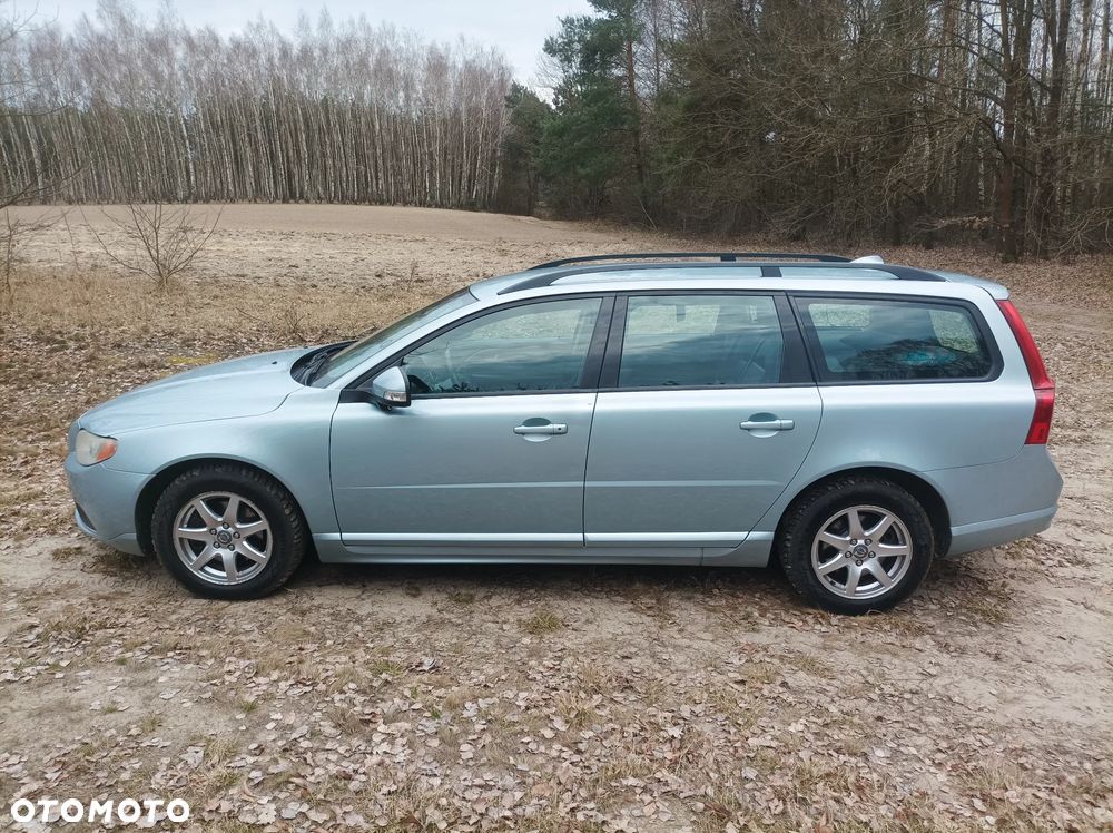Volvo V70 2.0D Momentum - 11