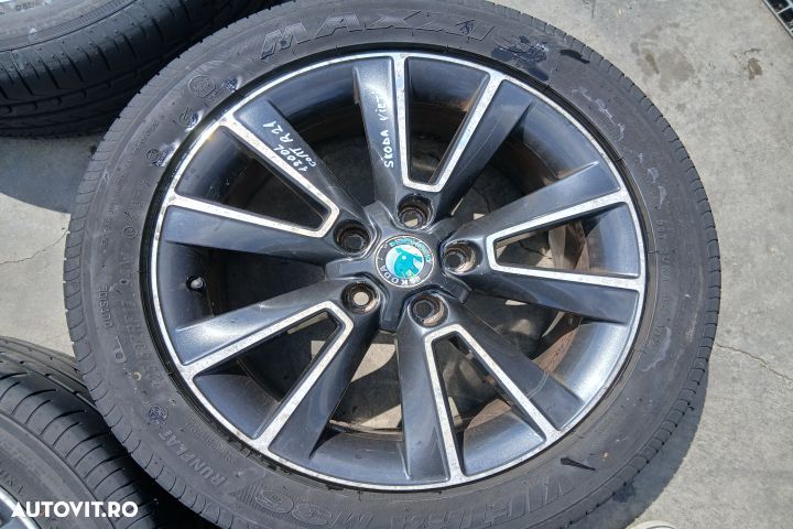 Jante aliaj cu anvelope 17 - set 5L0601025F 225/50 R17 7JX-17H2 ET45 - 5