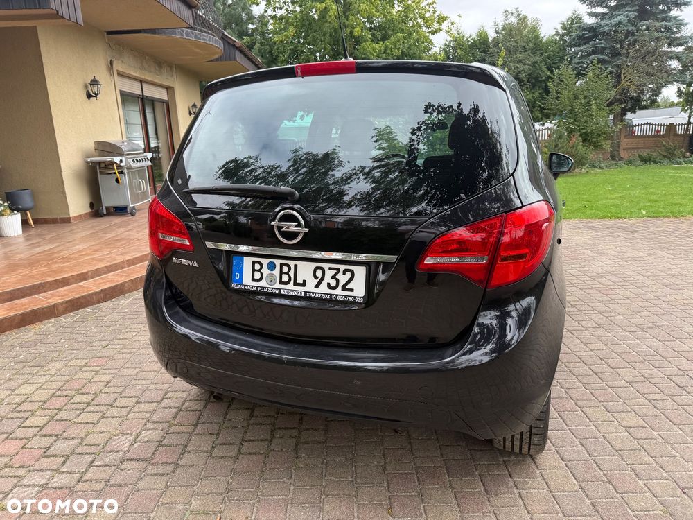 Opel Meriva - 10