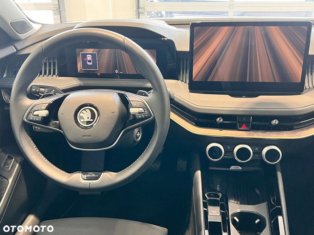 Skoda Superb 2.0 TSI 4x4 L&K DSG - 27