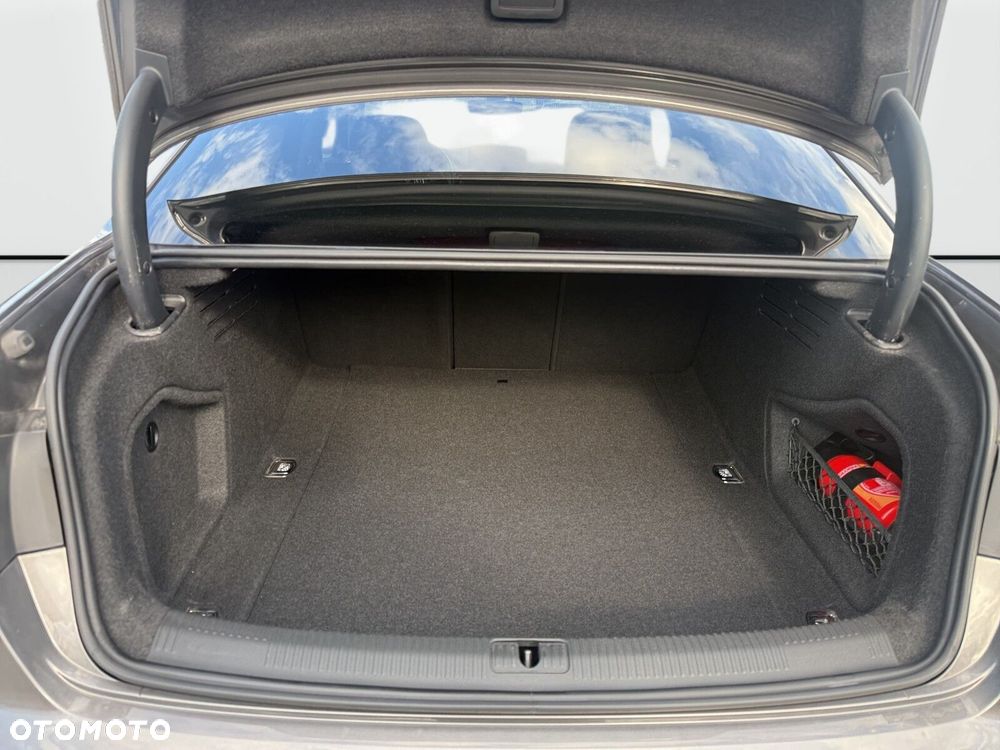 Audi A4 Limousine 40 TDI mHEV Quattro S tronic - 14