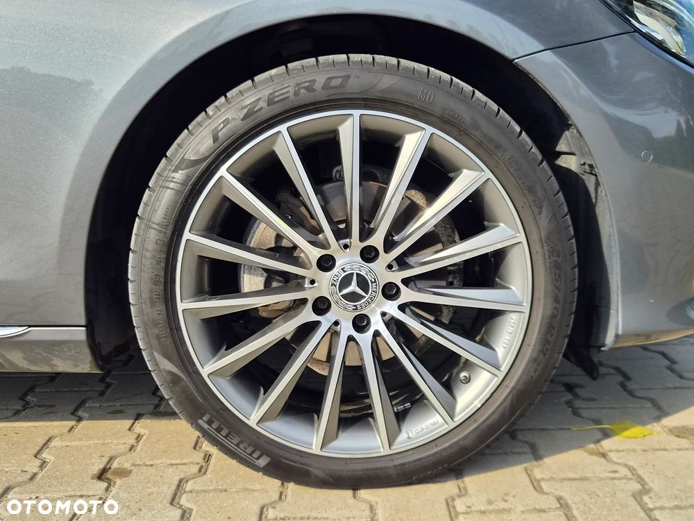 Mercedes-Benz Klasa E 220 d 9G-TRONIC - 29