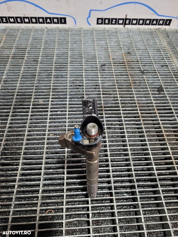 Injector Kia Sorento II 2.2 D 2009 - 2015 197CP D4HB (912) Diesel 33800 - 2F000 - 5