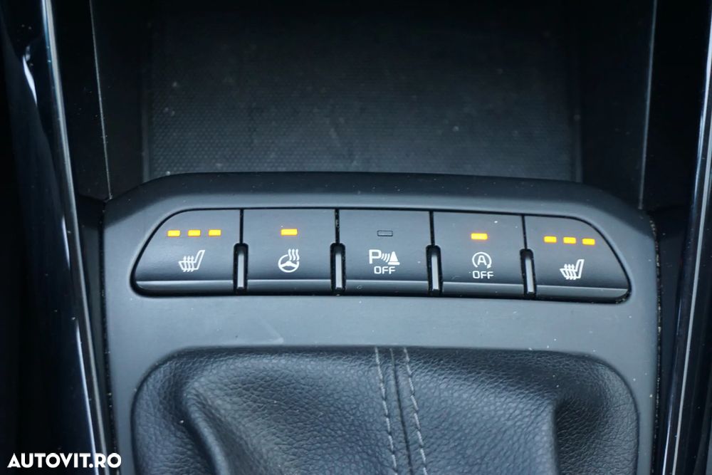 Kia Stonic - 10