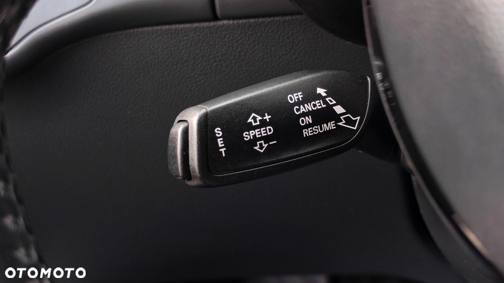 Audi A4 Avant 2.0 TDI DPF quattro Ambiente - 33