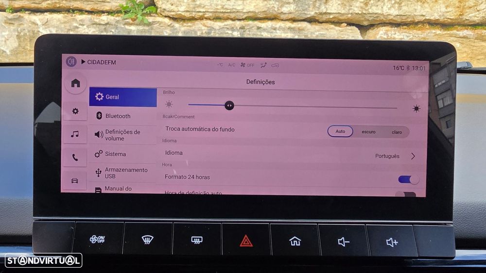 MG MG4 64 kWh Comfort - 23