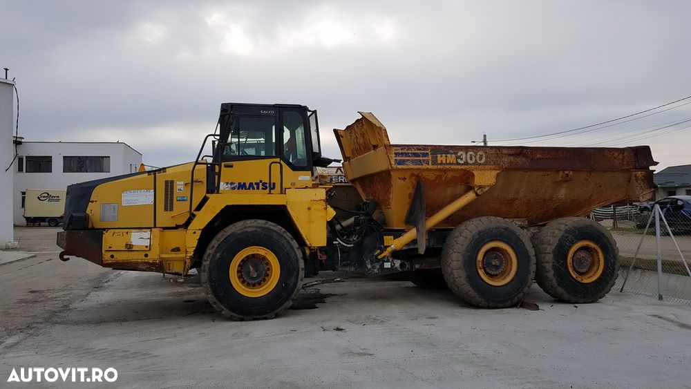 Komatsu HN 300  Dumper 6X6 - 5