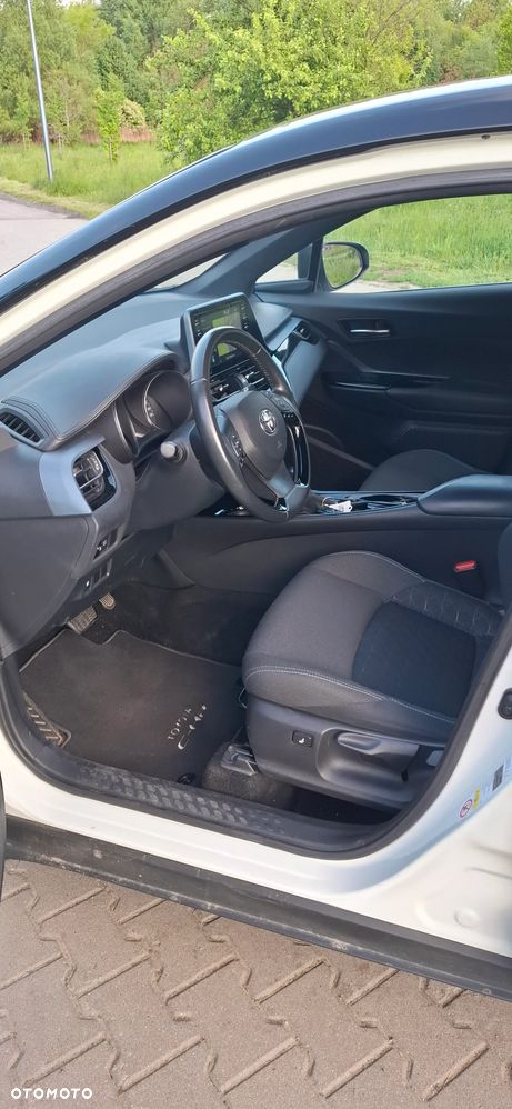 Toyota C-HR Style Selection - 30