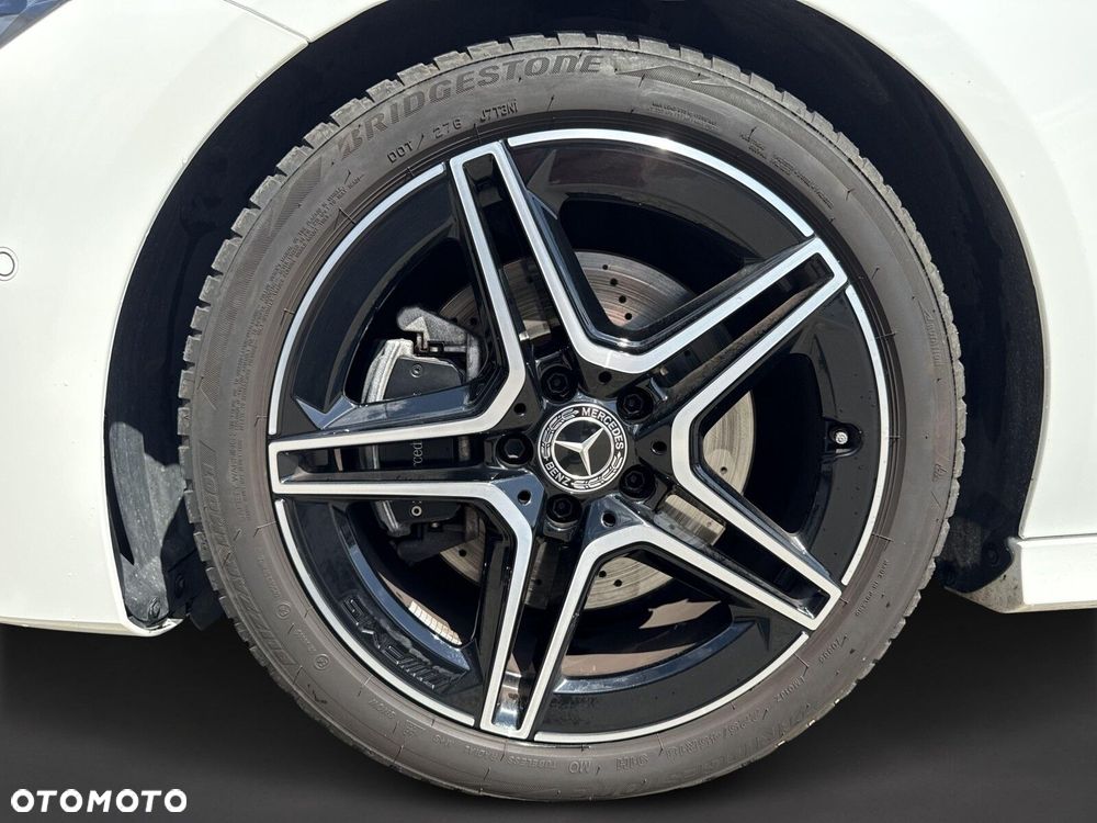 Mercedes-Benz CLA - 11