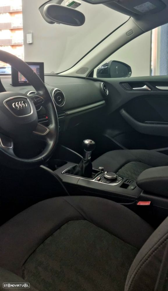 Audi A3 Sportback - 6