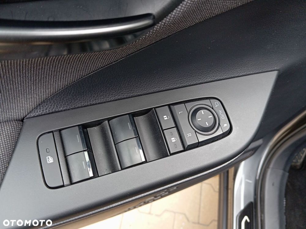 Toyota C-HR 1.8 Hybrid Style - 17