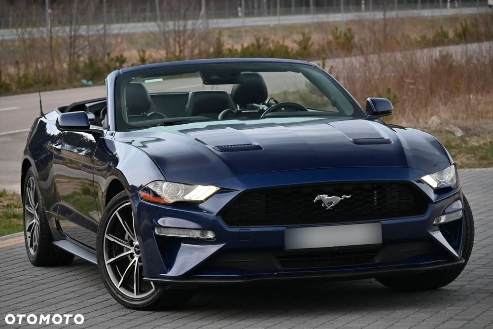 Ford Mustang - 9