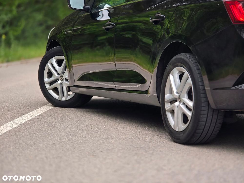 Renault Megane 1.6 SCe Life - 36