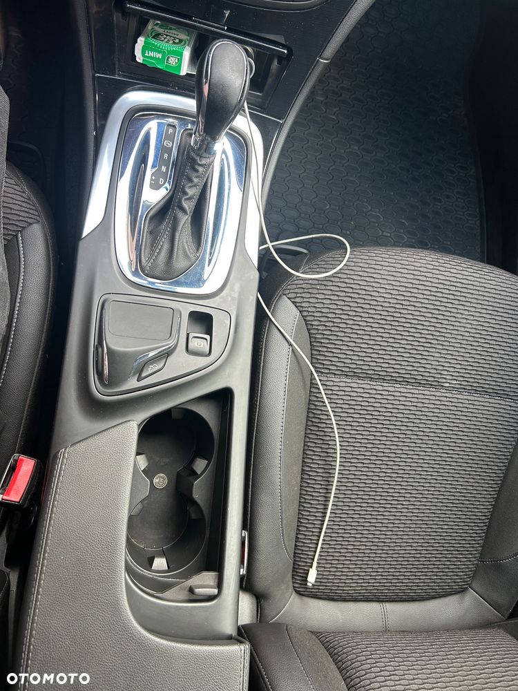 Opel Insignia 2.0 T Cosmo - 23