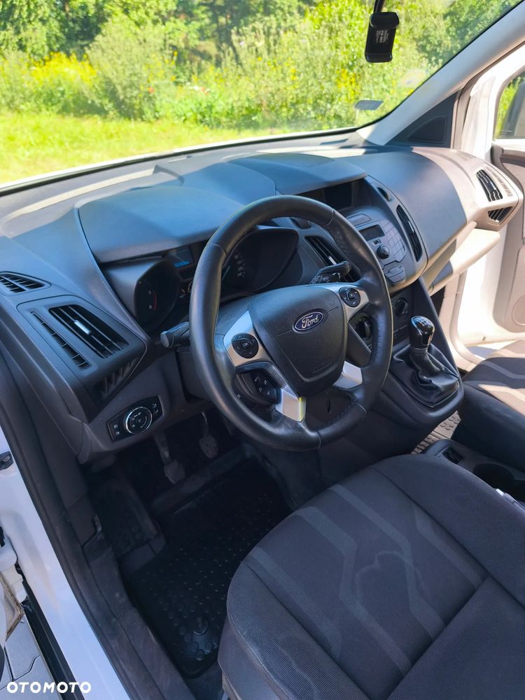 Ford Tourneo Connect Grand - 11
