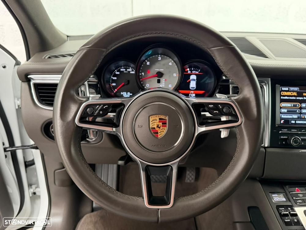 Porsche Macan S - 16