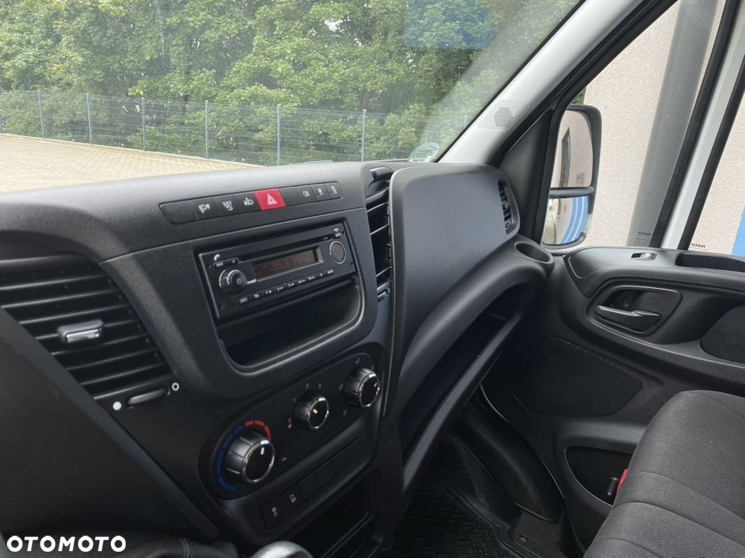 Iveco DAILY 35C15 - 27