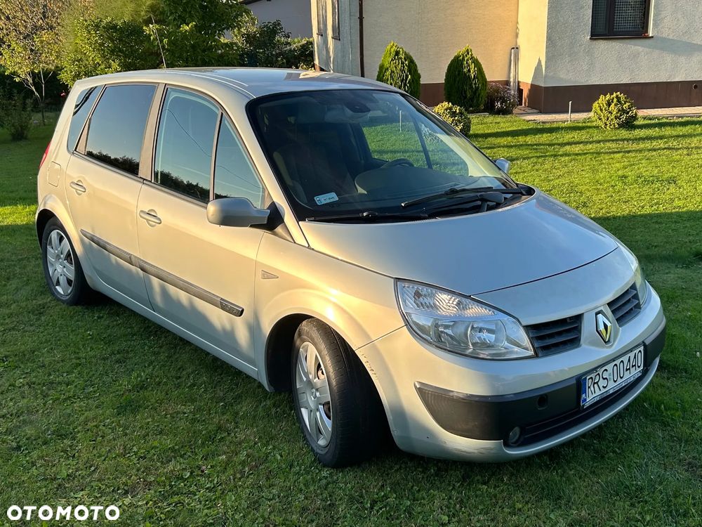Renault Scenic 2.0 Confort Authentique - 1