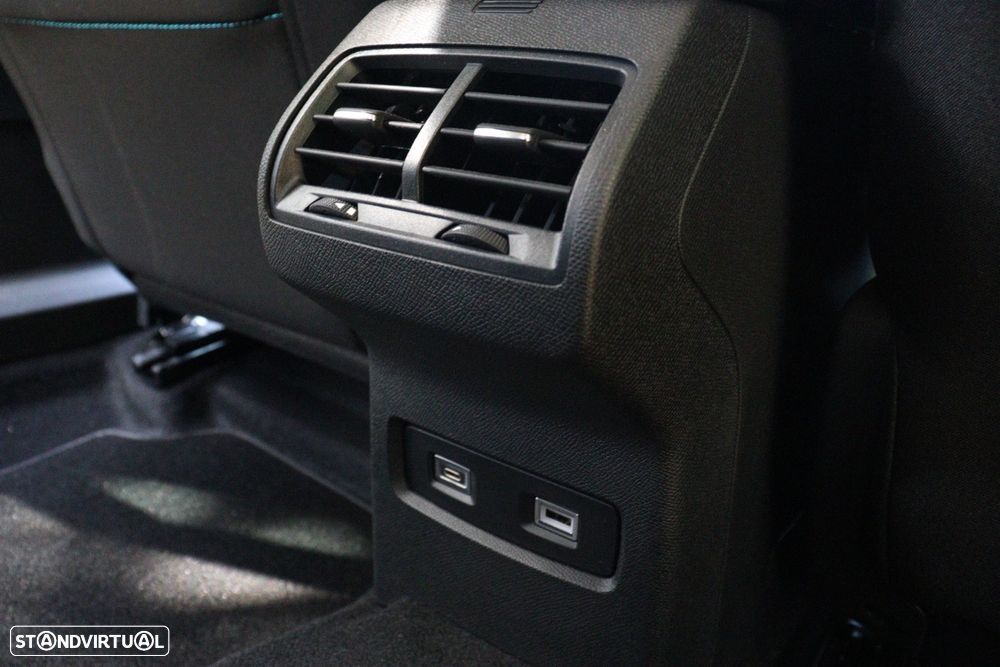 Citroën e-C4 50 kWh Autonomia Conforto Plus - 22