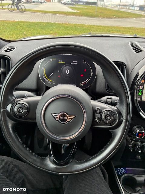 MINI Countryman Cooper SE ALL4 - 18