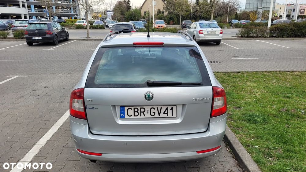 Skoda Octavia 1.6 TDI DPF Classic - 6