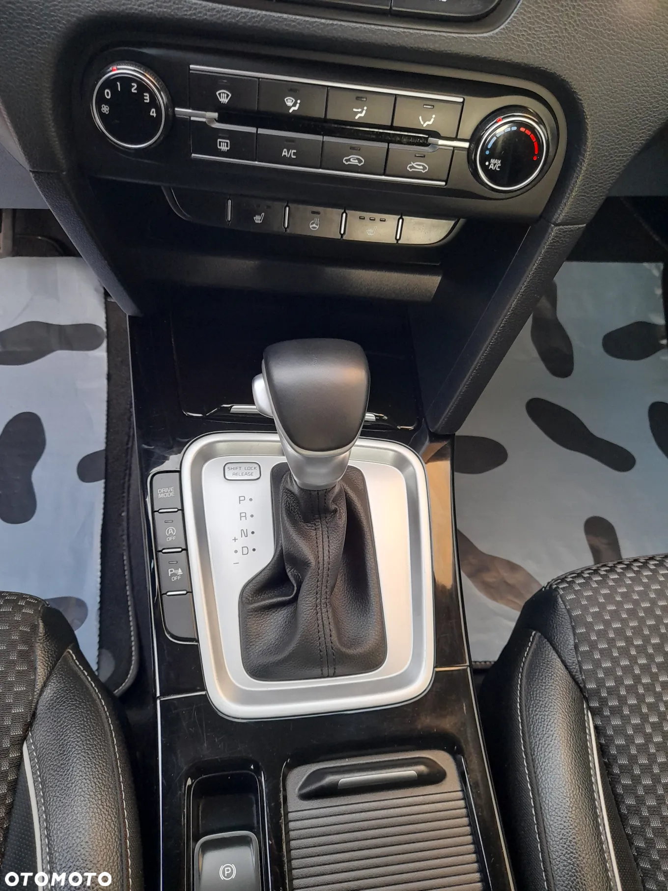 Kia XCeed 1.6 CRDi Eco-Dynamics+(48V Mild-Hybrid) DCT7 VISION - 20