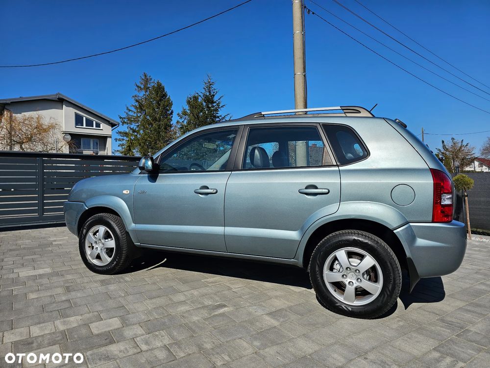 Hyundai Tucson 2.0 4WD GLS - 8